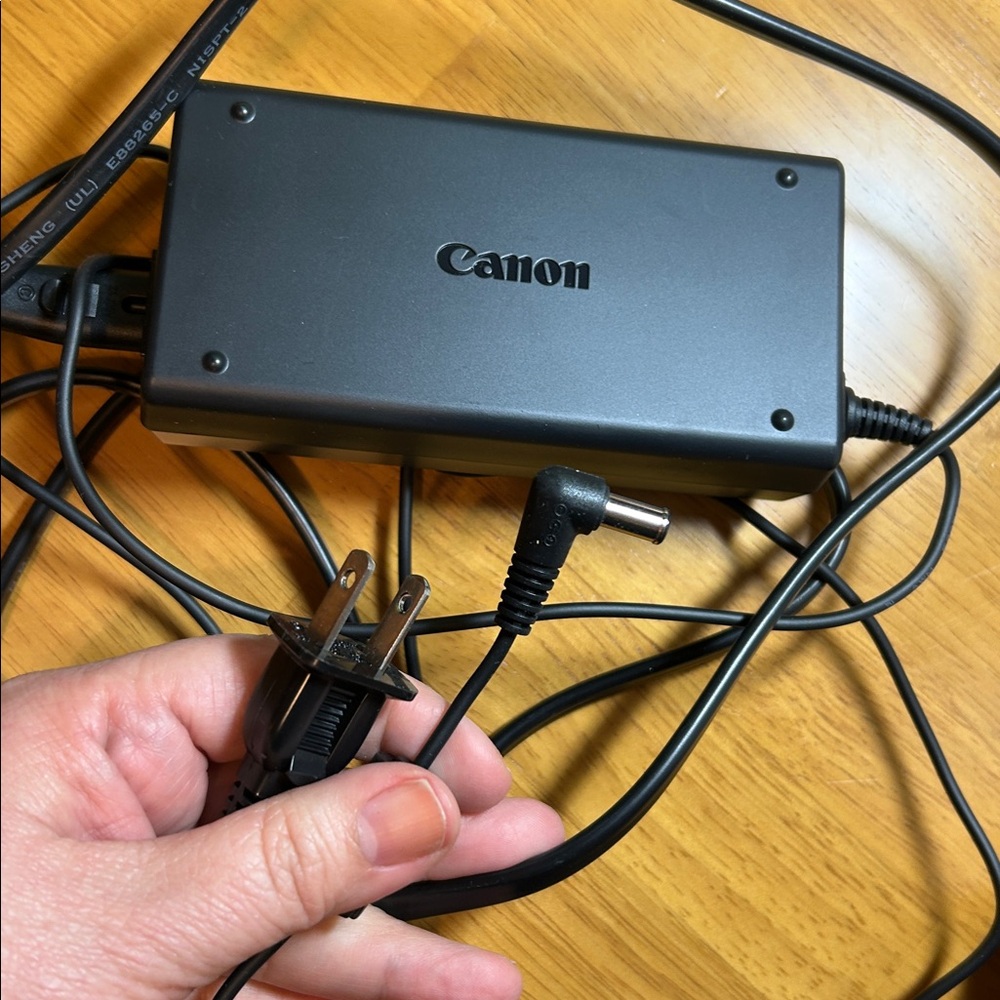 Canon SELPHY ES1 Compact Photo Printer with 8 pc photo paper & cord. Scrapbook - Picture 5 of 17